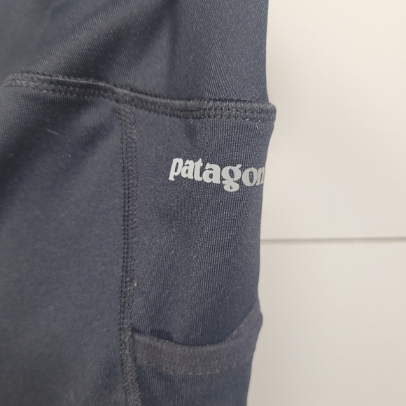 Patagonia Leggings Women's sz XS Black Athletic Leggings w/Pocket Straight Leg - Picture 4 of 8